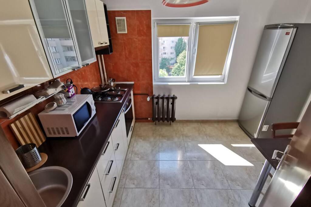 Bertigart Studio Apartment Bukares Bagian luar foto